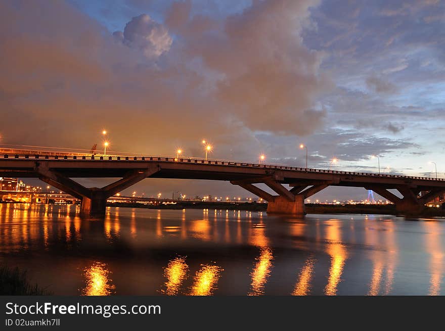 The beautiful sunset at the bridge