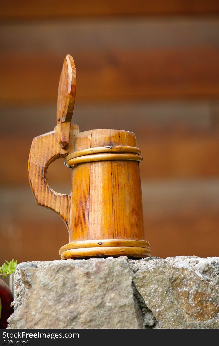 Decorative Wood Pint