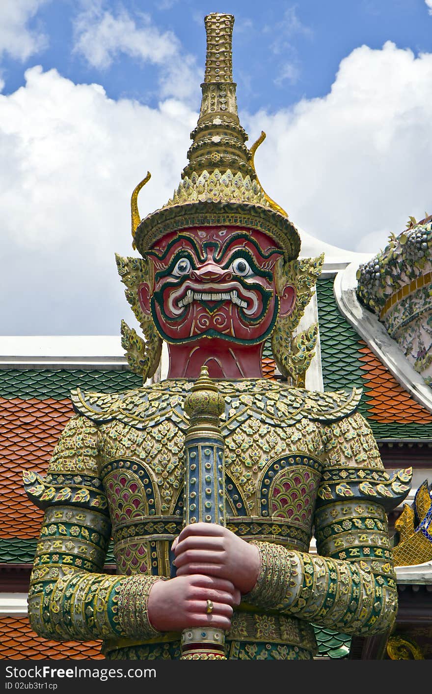 Giant in Wat Phra Kaew.