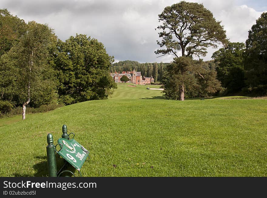 The 9th hole on Country Golf Complex