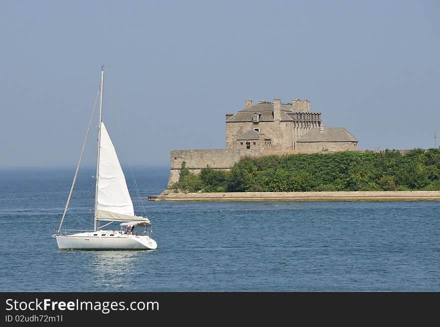 Sailing on the Niagara River near the Castle of Old Fort Niagara. Yahting and regatta is famous at this mouth of the Niagara River