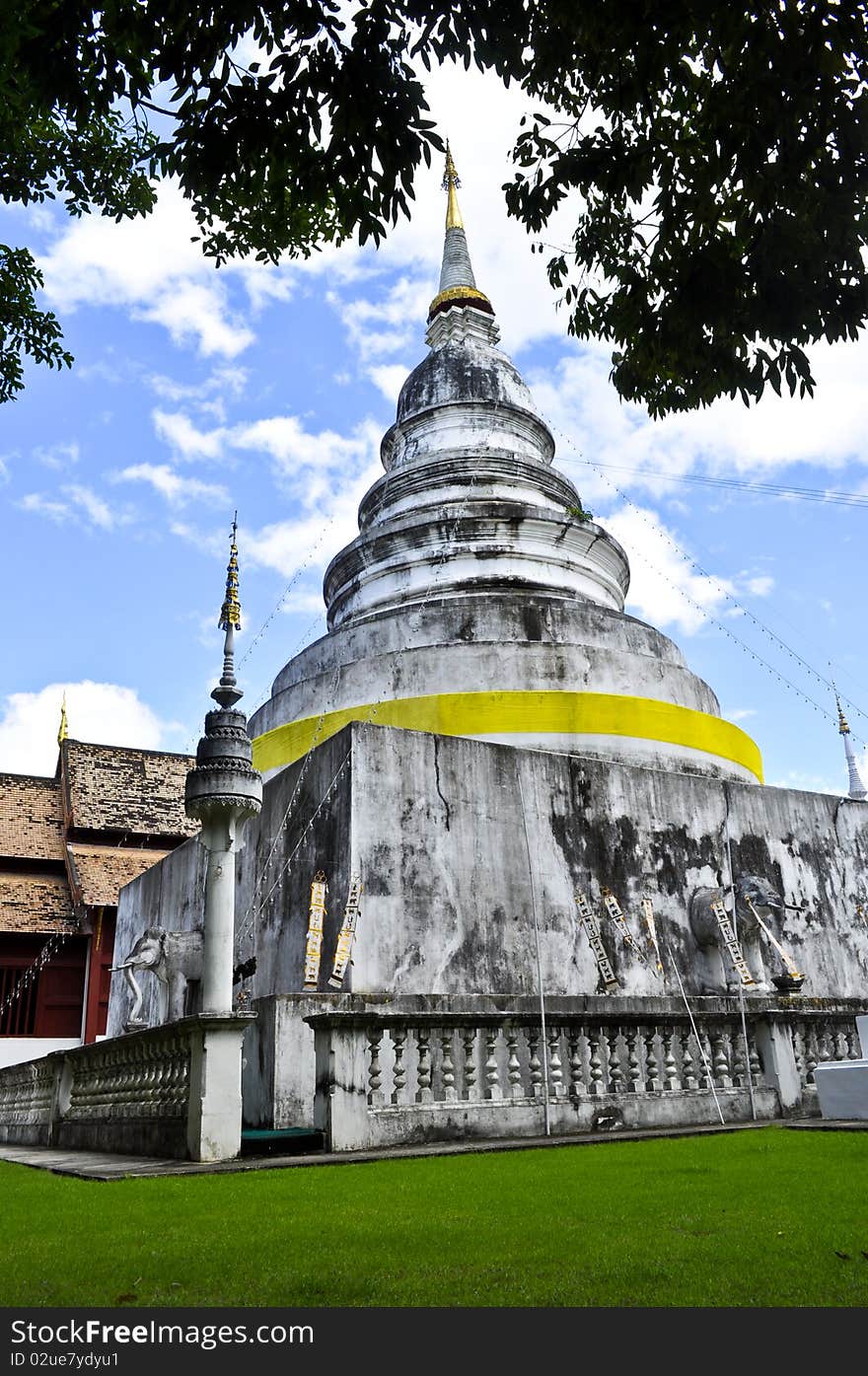 Pagoda in wat Pa Sing