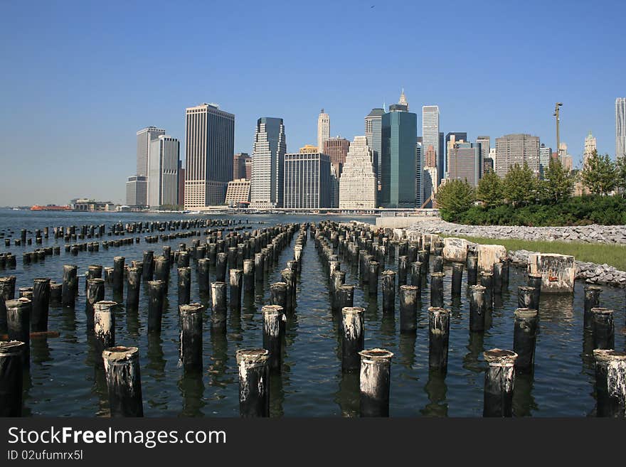 Lower Manhattan skyline and East River as seen from Brooklyn.