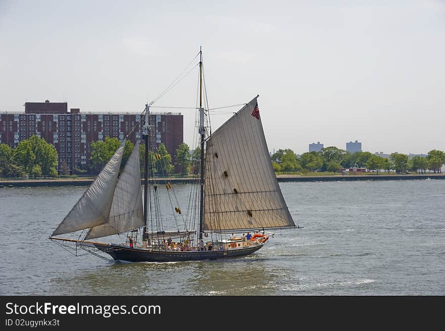 Sayling on the east river