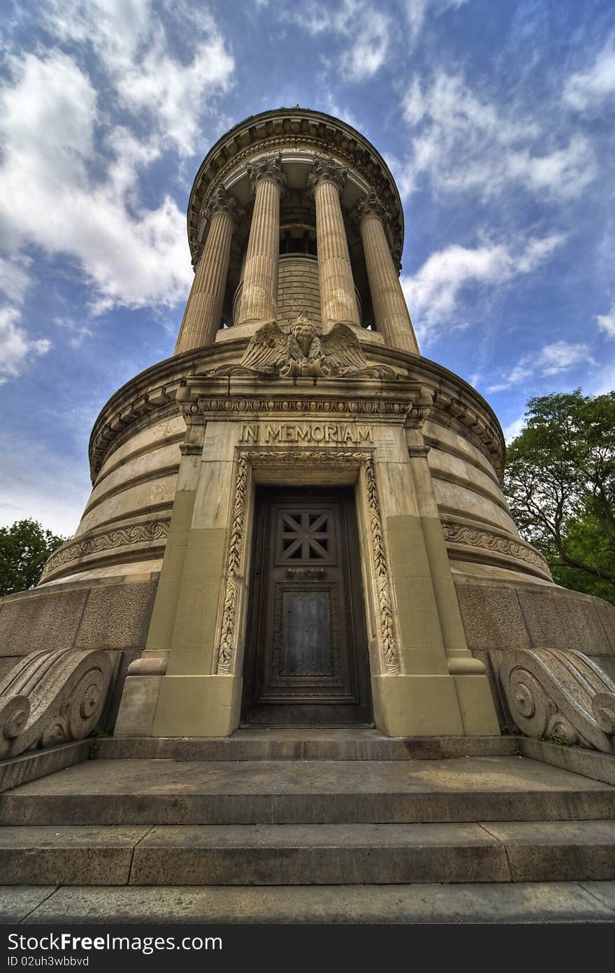 Soldier and sailor monument