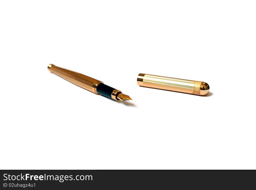 Golden fountain pen