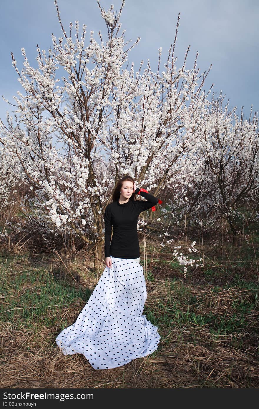 Portrait of beauty woman in the garden