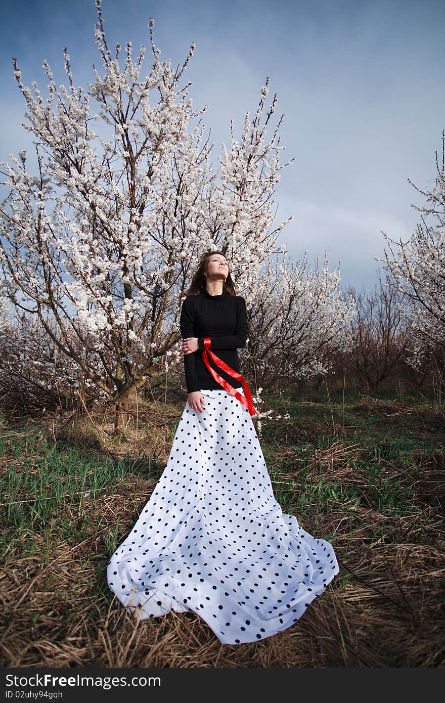 Portrait of beauty woman in the garden