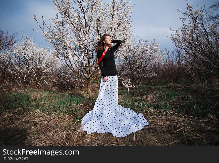 Portrait of beauty woman in the garden