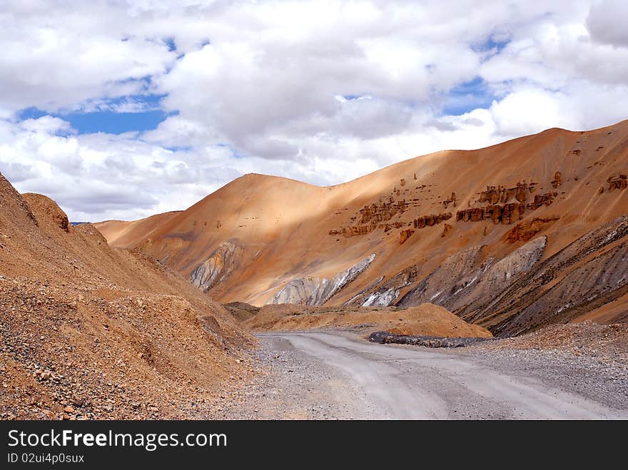 A lonely road in jammu kashmir ladakh. A lonely road in jammu kashmir ladakh