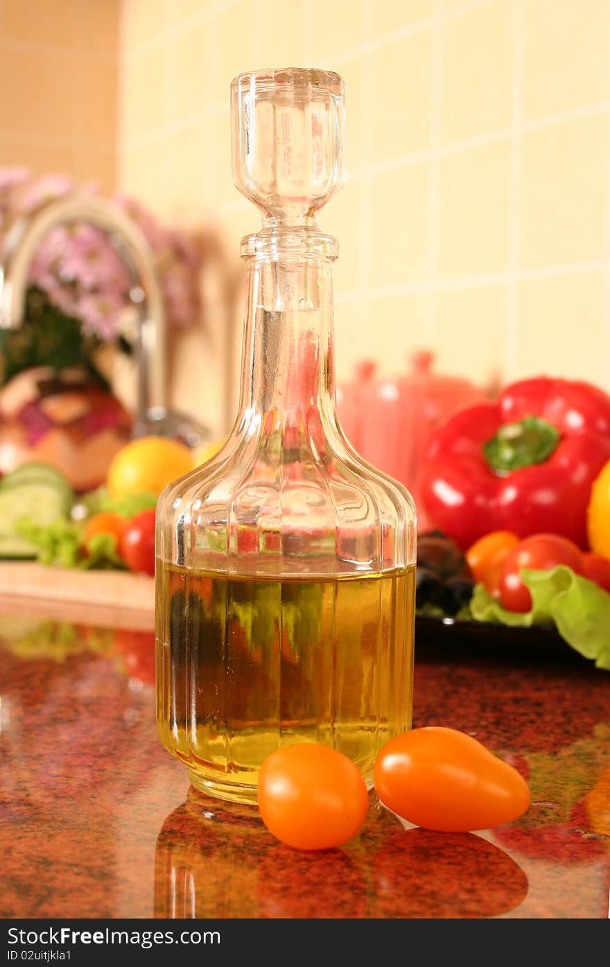 Tomatoe and oil