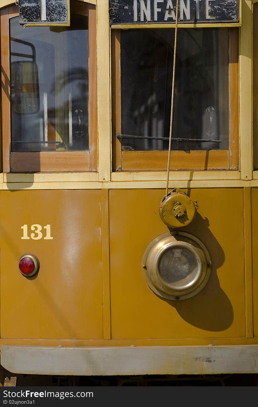 The front view of an old cable car at Porto