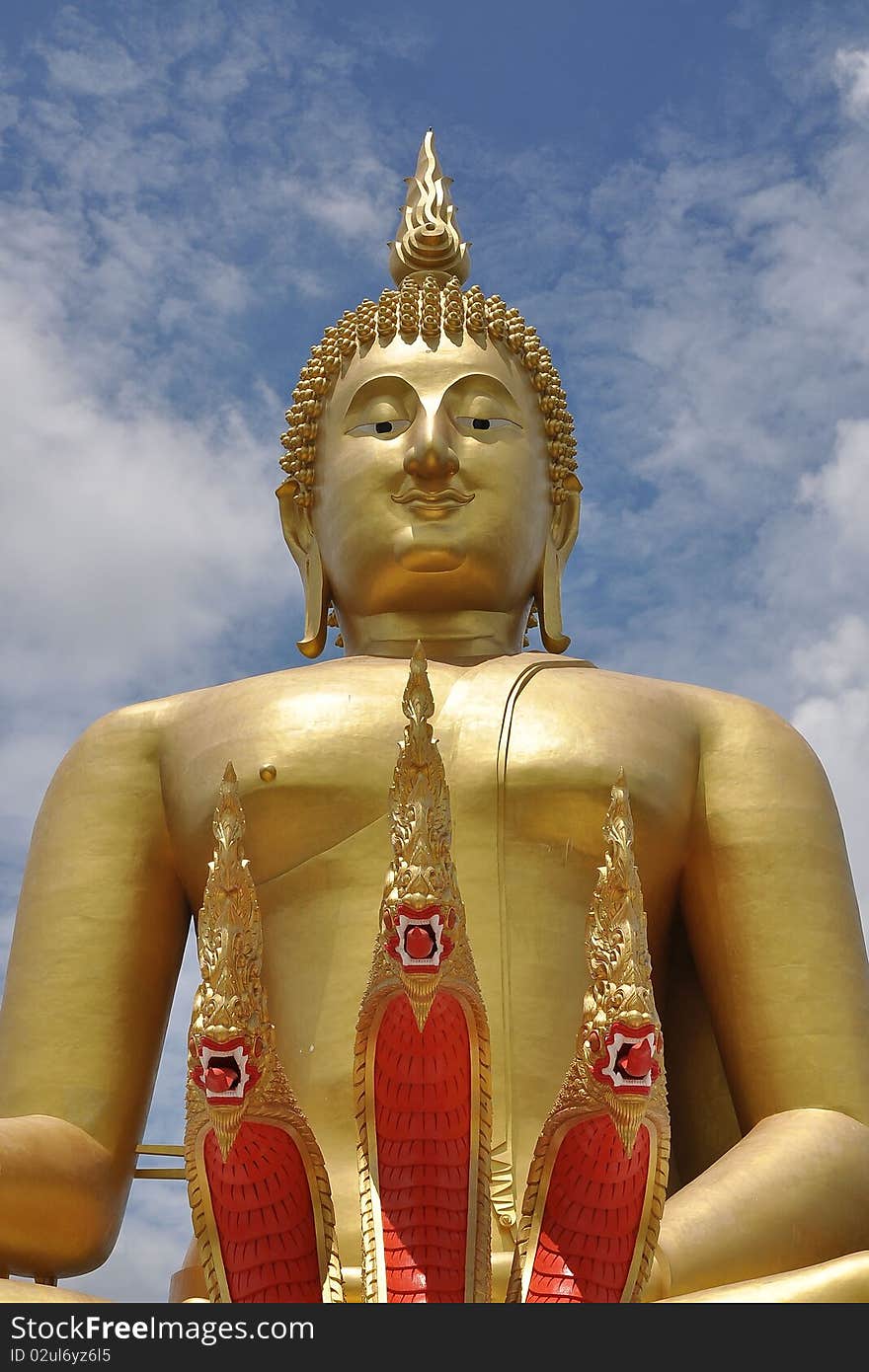 Image of Praputhamahanavamintra Bigest Buddha image Angthong Thailand