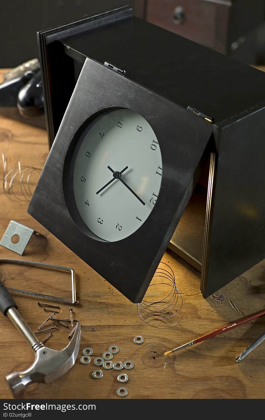 Damaged Clock