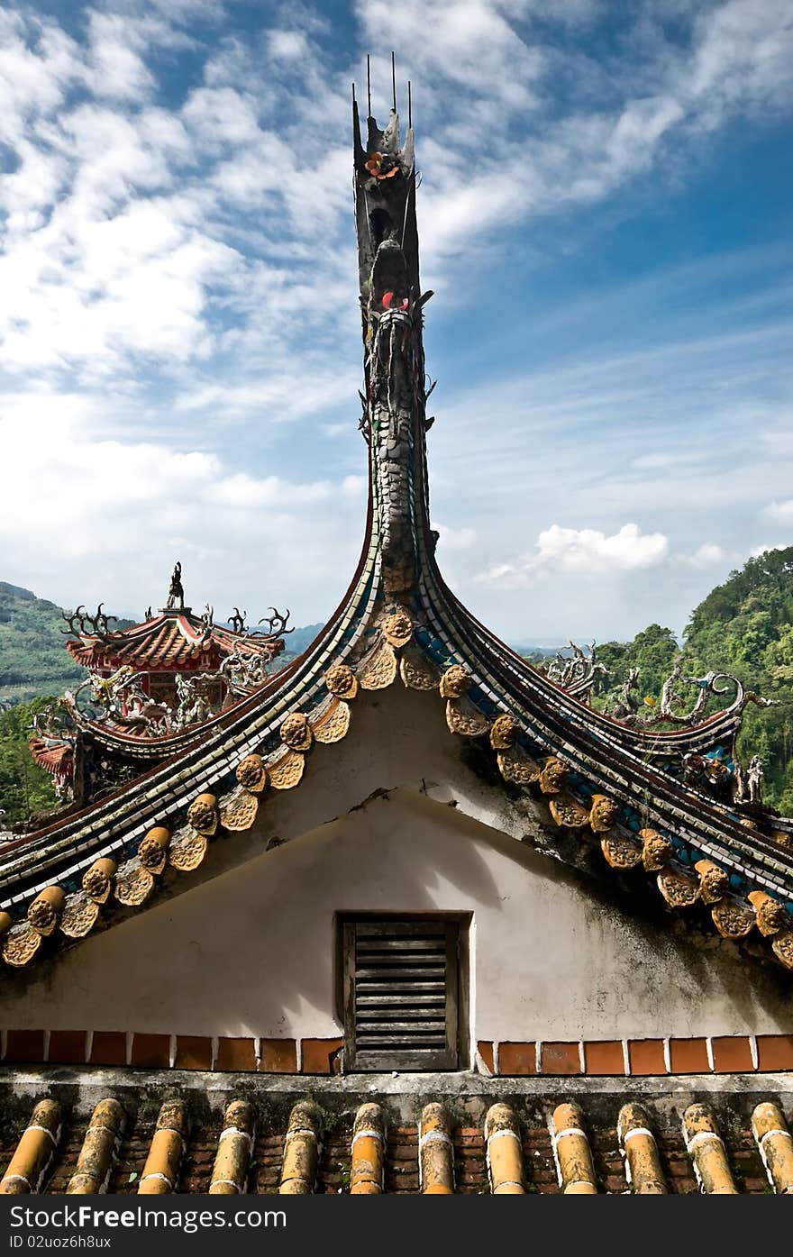 Traditional roof of the Cyuanhua temple, Taiwan. Traditional roof of the Cyuanhua temple, Taiwan