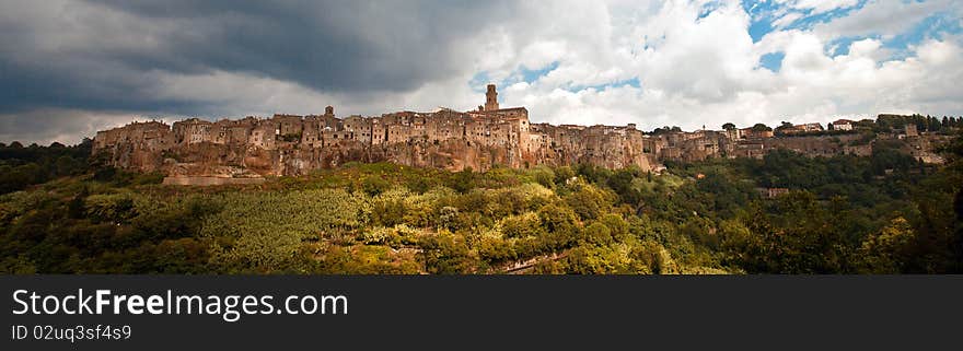 Pitigliano