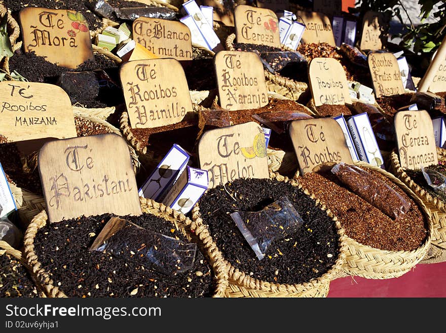 Varius natural tea inside a Wicker basket