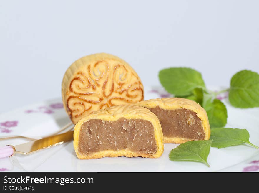 Moon cake