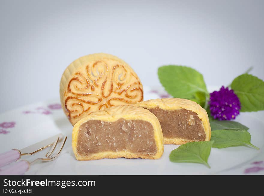 Moon cake