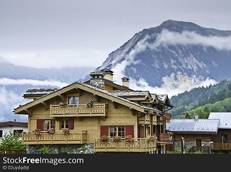 This image shows a view of a typical chalet in the Alps, in the village of Le Praz. This image shows a view of a typical chalet in the Alps, in the village of Le Praz