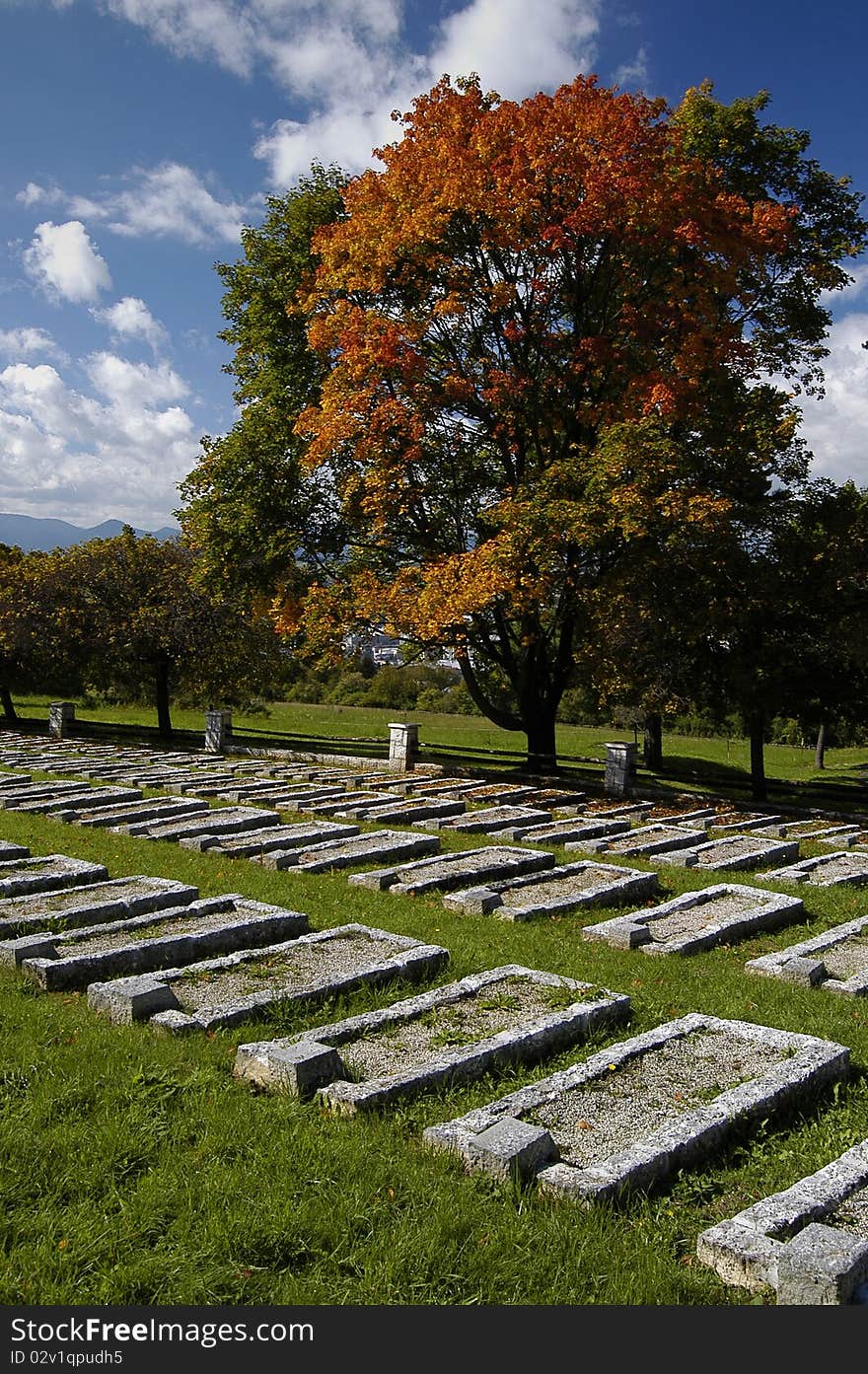 He arrival of autumn in the military cemetery in the Grove Liptovsky Mikulas