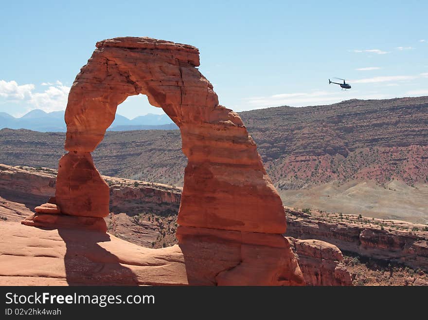 Helicopter tour to the Delicate Arch