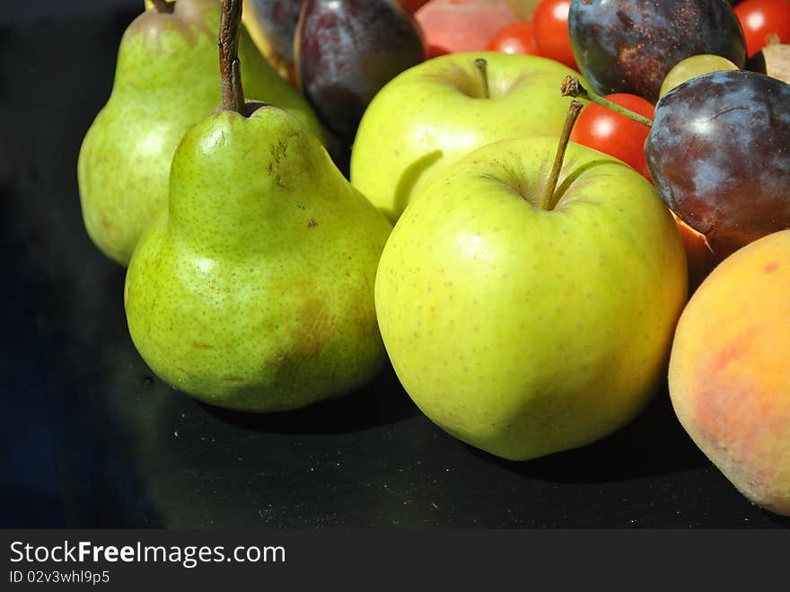 Image of some apples and pears. Image of some apples and pears