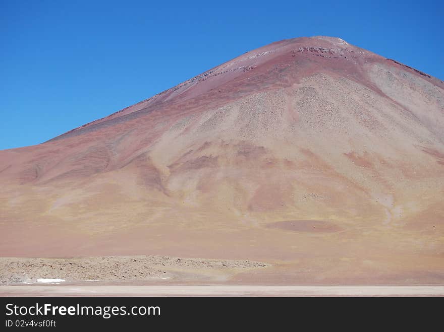 Bolivian red volcano near Hito Cajón (Bolivia)