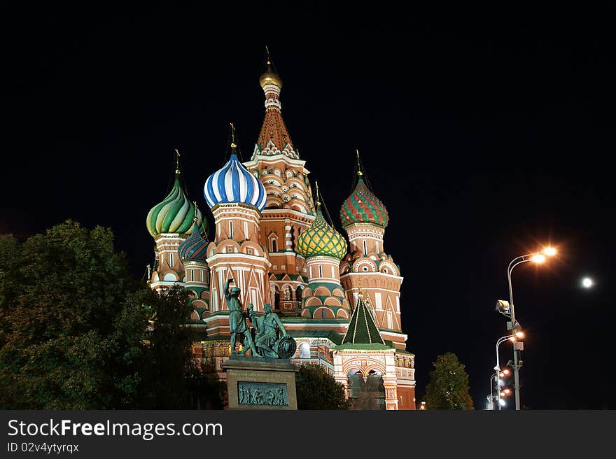 Moscow at night, Russia, Red Square, Cathedral of Intercession of Most Holy Theotokos on the Moat ( Temple of Basil the Blessed)