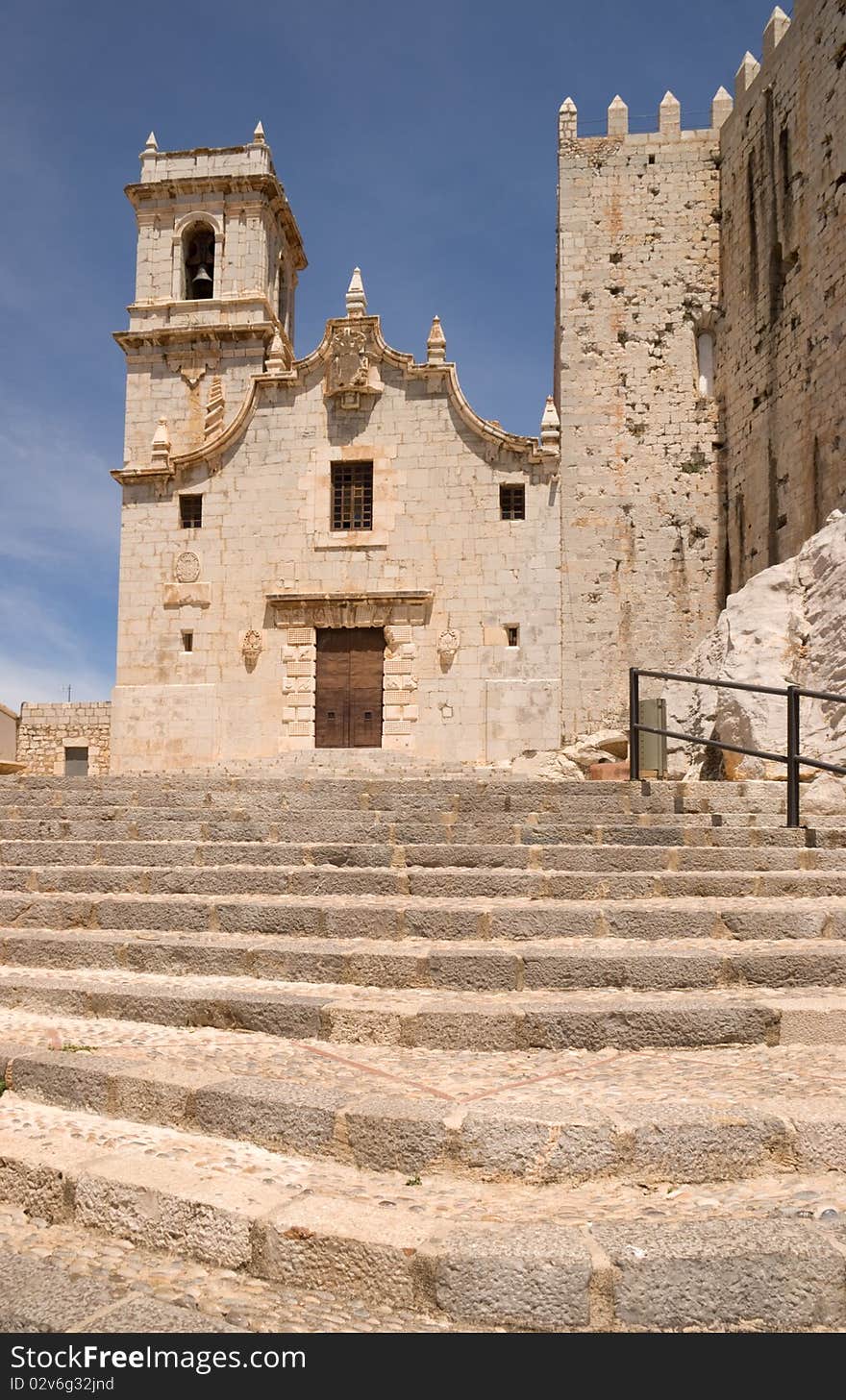 Church of the Virgen de la Ermitana in Peniscola. Peniscola is a popular tourist destination. This small city was built by the Knights Templars at the end of the 13th century. It is located on a rocky headland, joined to the mainland by only a narrow strip of land.