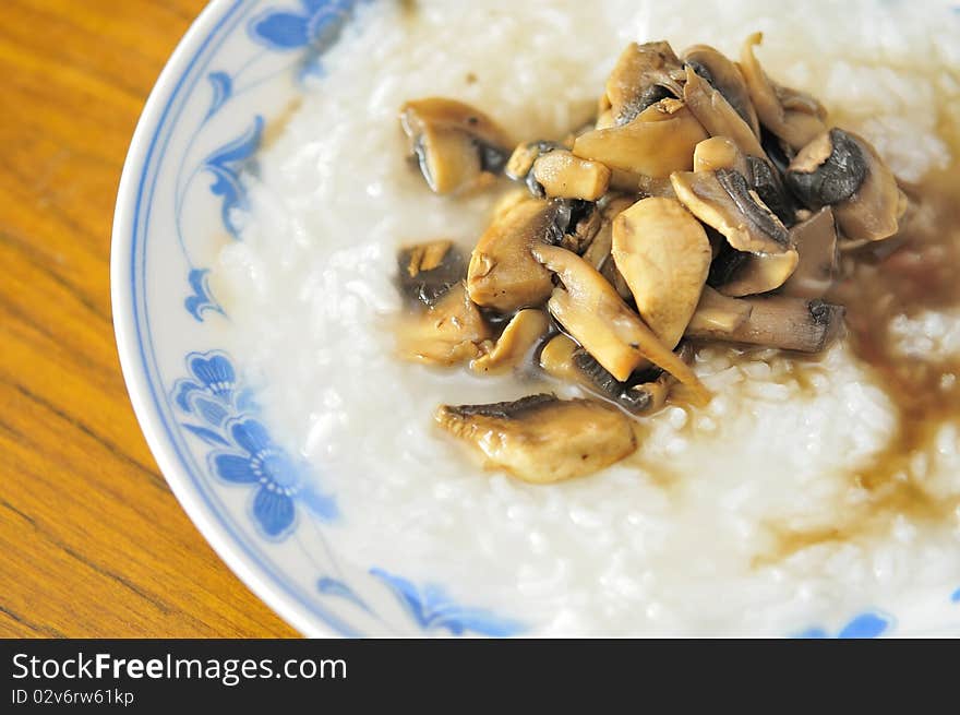 Simple and healthy porridge cooked with fresh mushrooms. For diet and nutrition, healthy eating and lifestyle concepts.