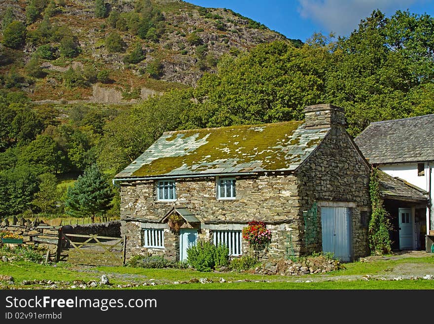 Olde Farm House by the Fell