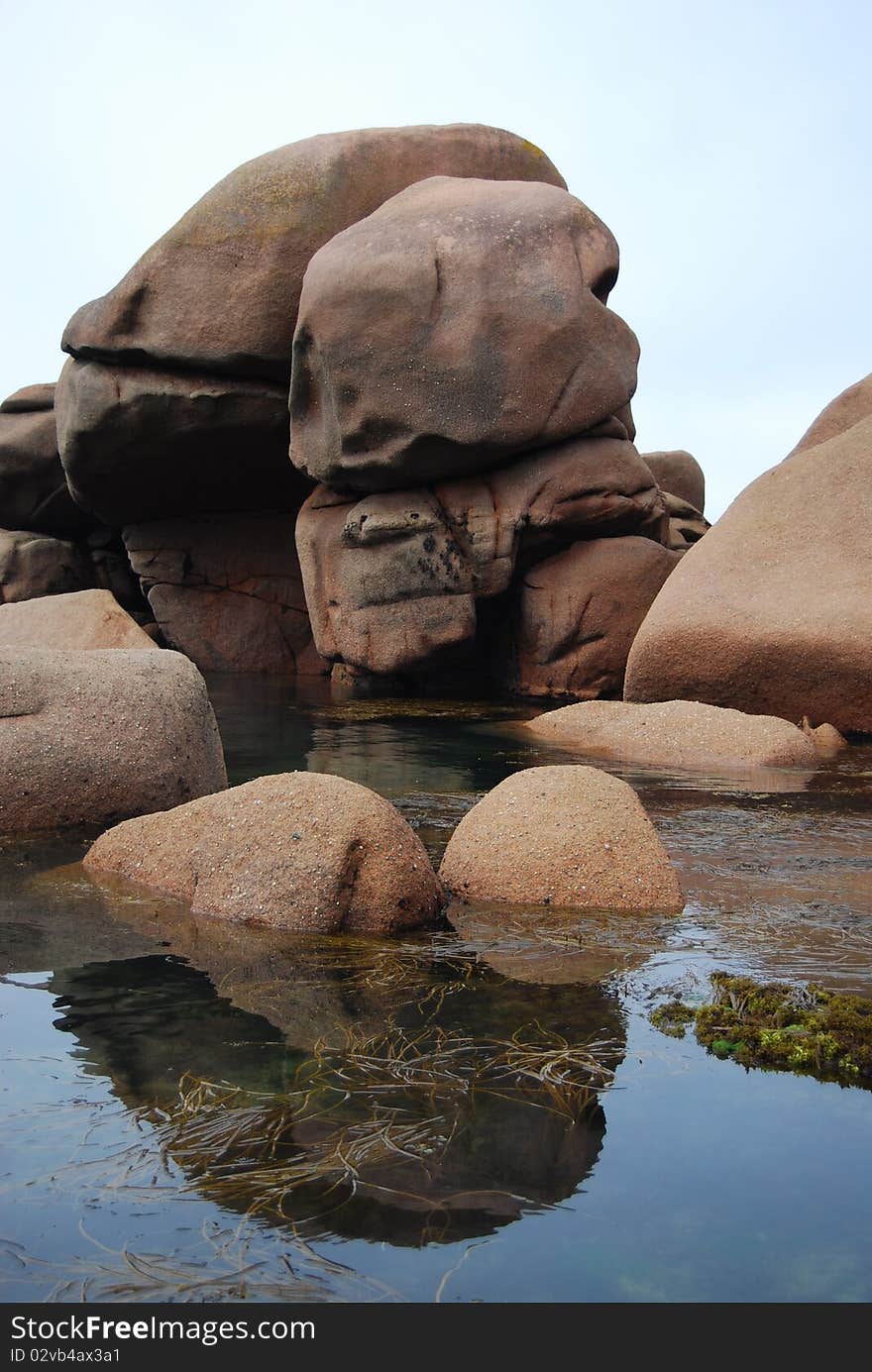 Granite rocks in the Rose Granite Coast (Ploumanac'h-Sentier des Dounaiers, Brittany, France)