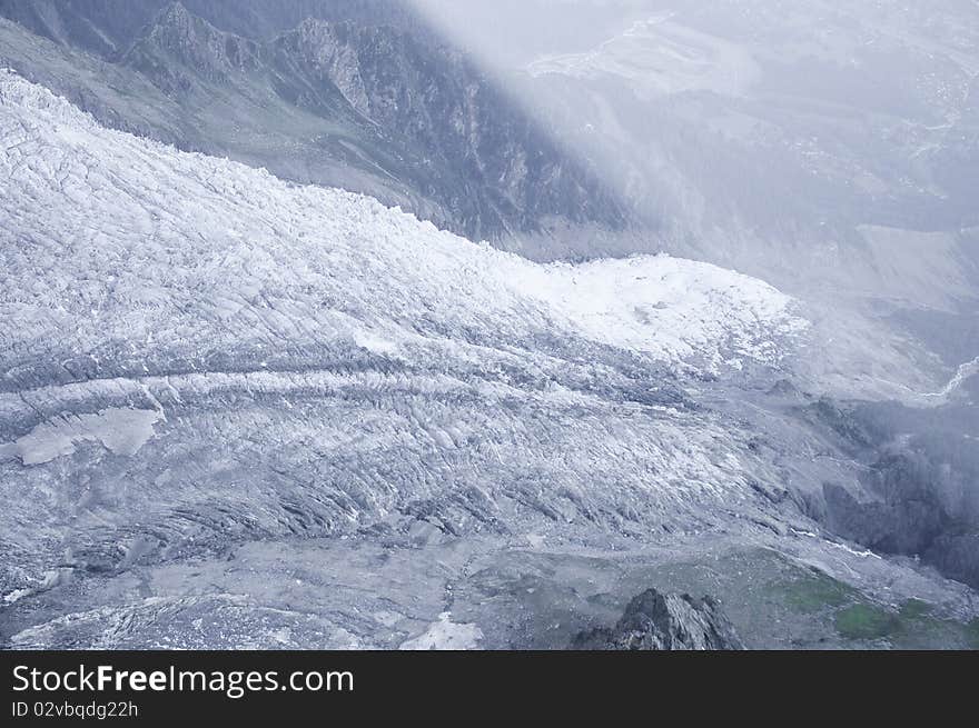 On the slopes of Mont-Blanc, you can see the Glacier des Bossons