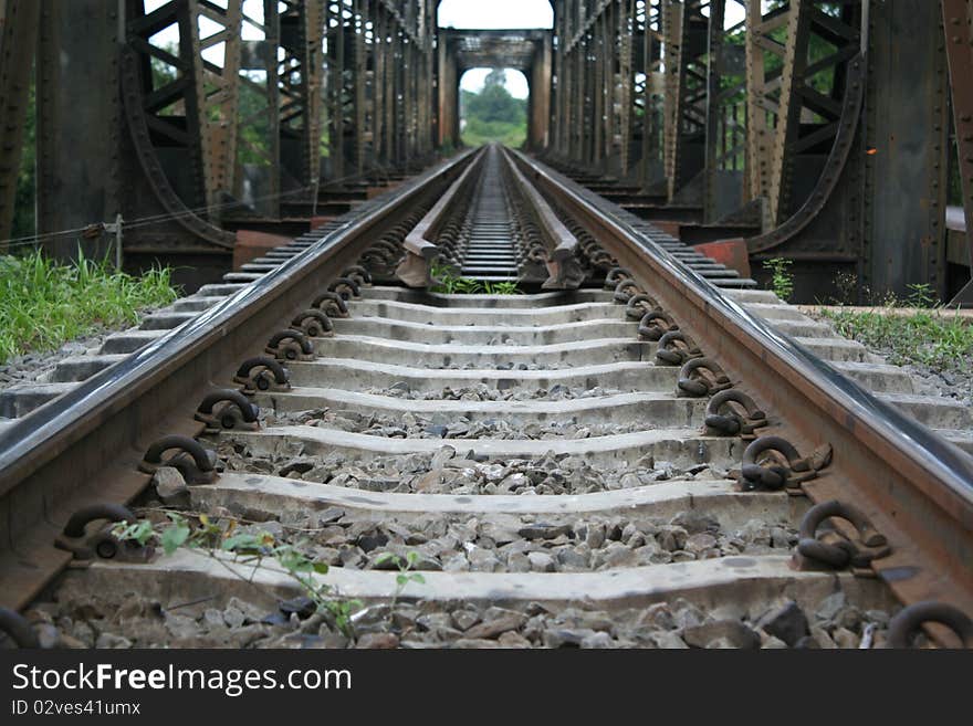 Train Black bridge