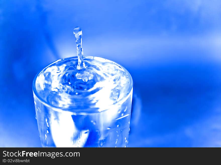 A splash water in a glass