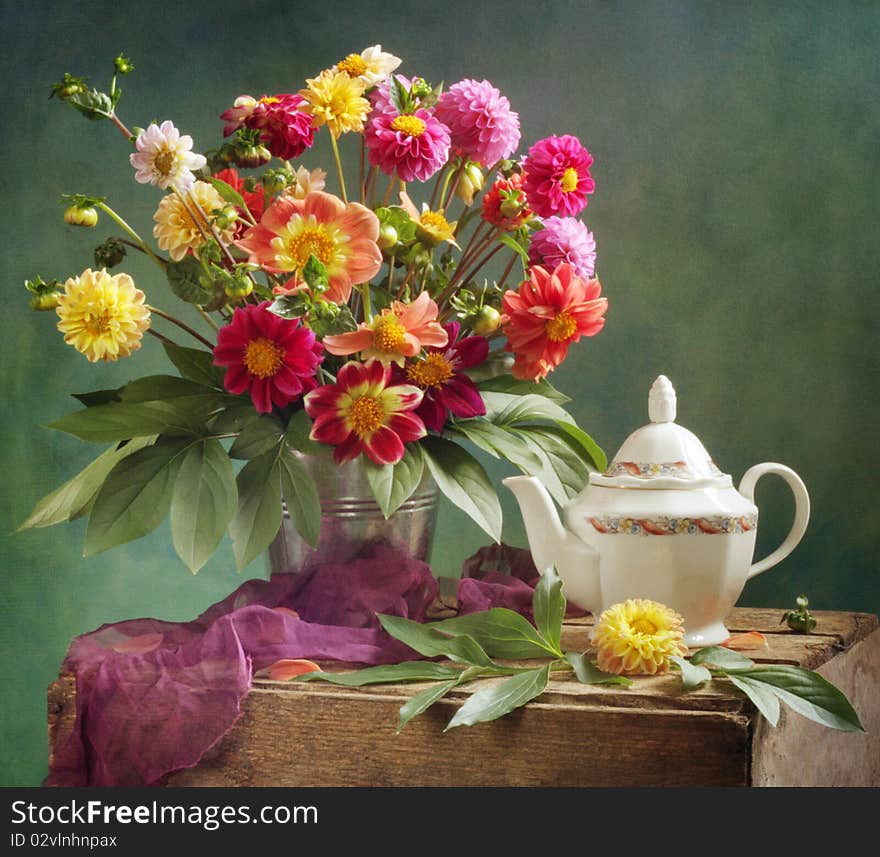 Dahlia bouquet and tea