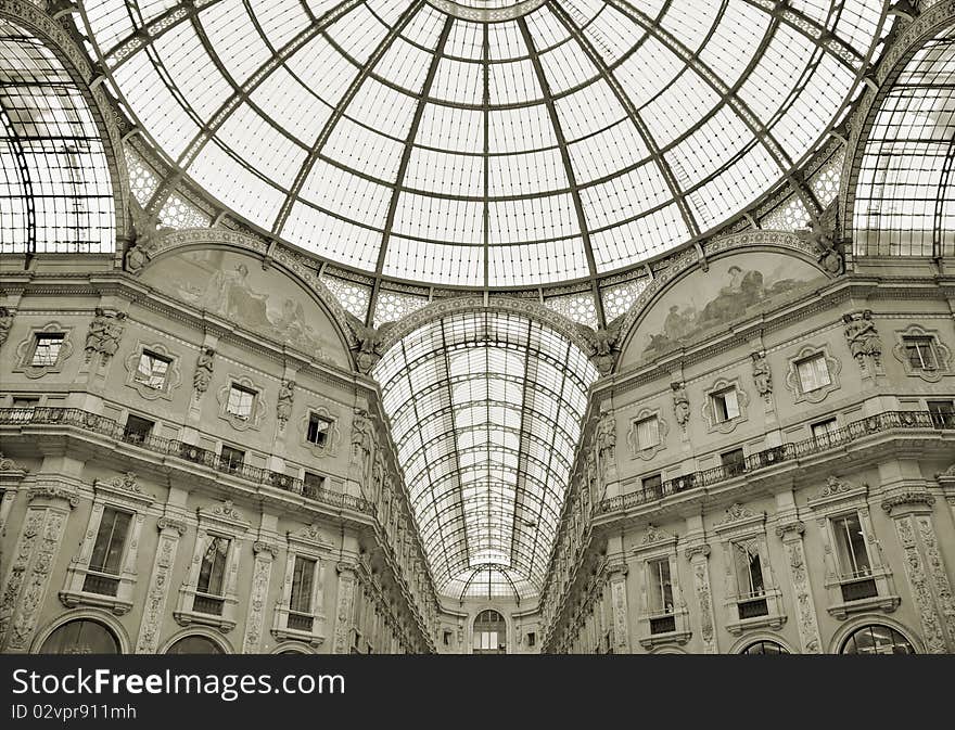 The Galleria Vittorio Emanuele in Milano, Italia. The Galleria Vittorio Emanuele in Milano, Italia.