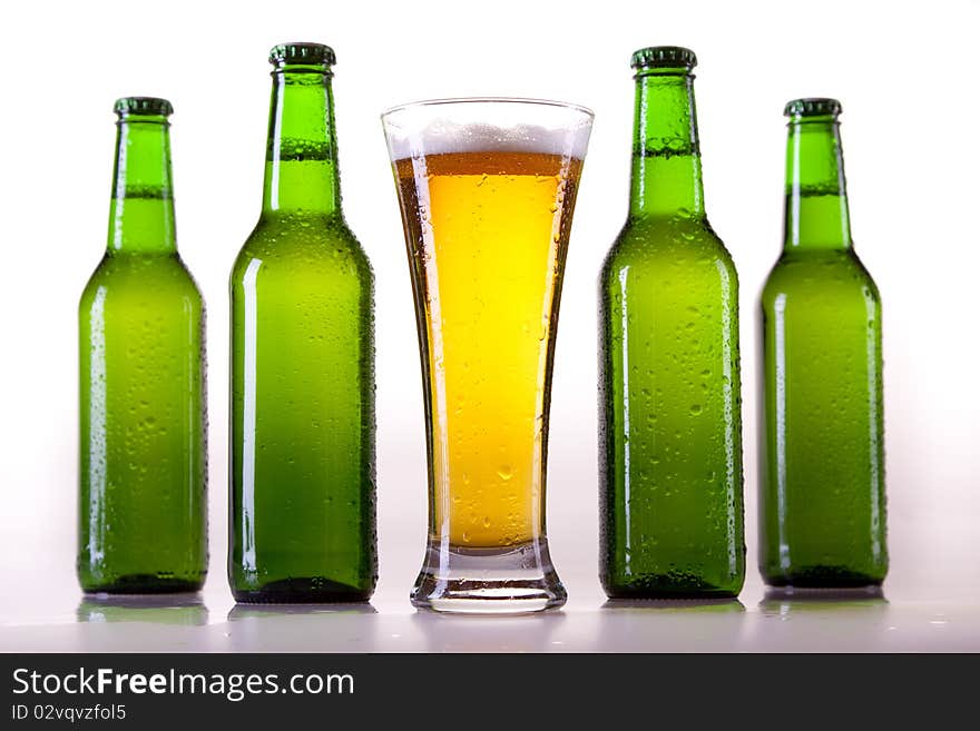 Perfectly chilled beer just on your table!