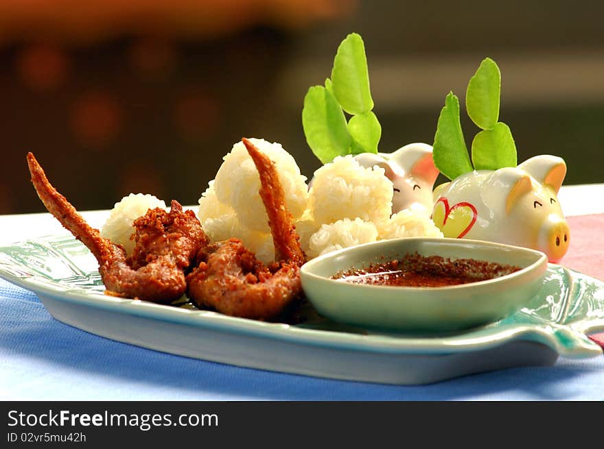 Fried chicken and  sticky rice