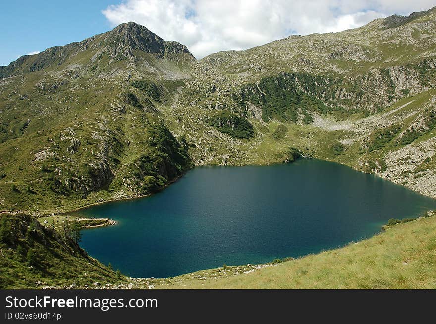 Ritorto Lake, Apls.