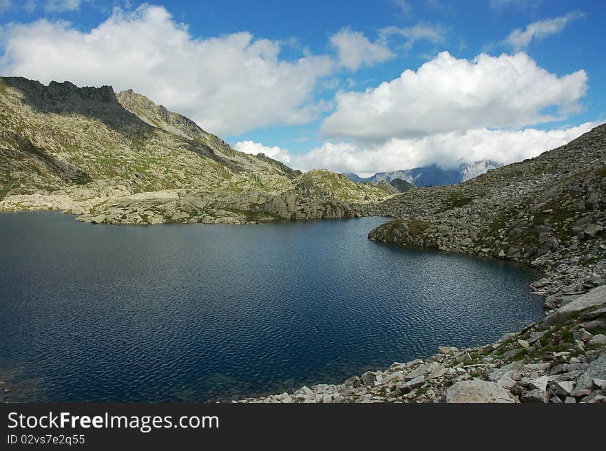 Gelato Lake, Apls.