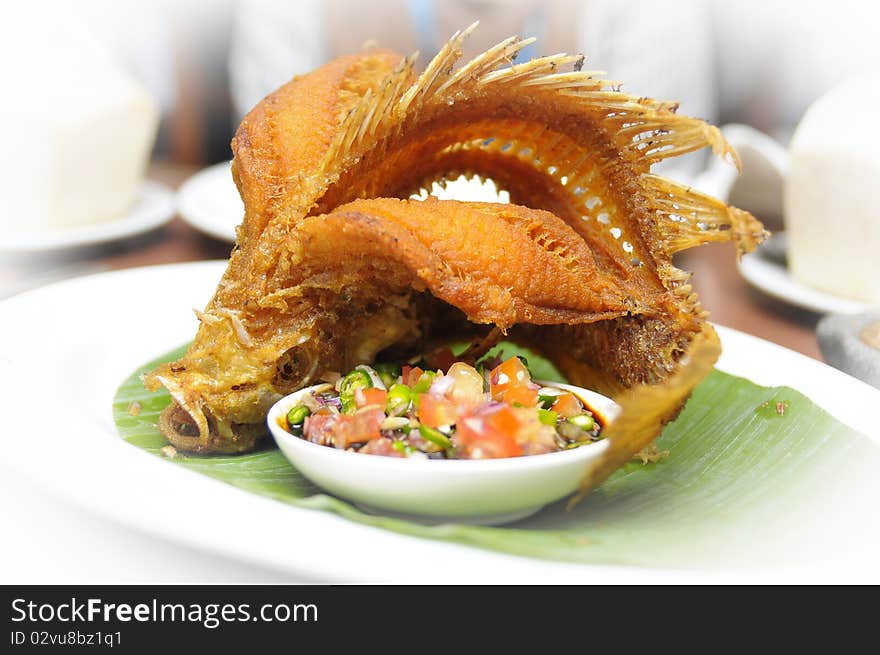 Fried fish served with white rice called the dancing fish