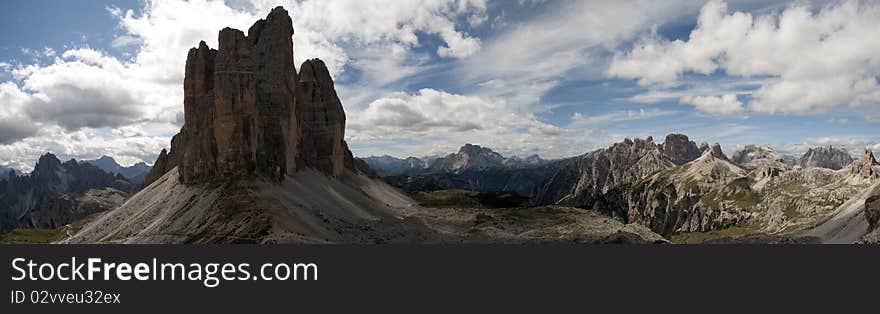 Mountain panorama  3 tre cime lavaredo drei zinnen