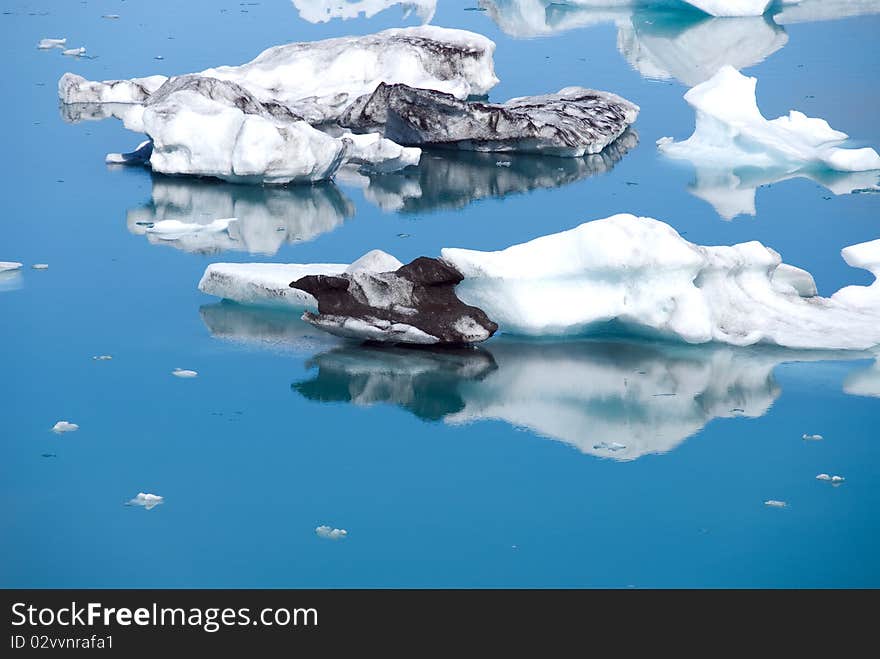 Jokulsarlon reflections