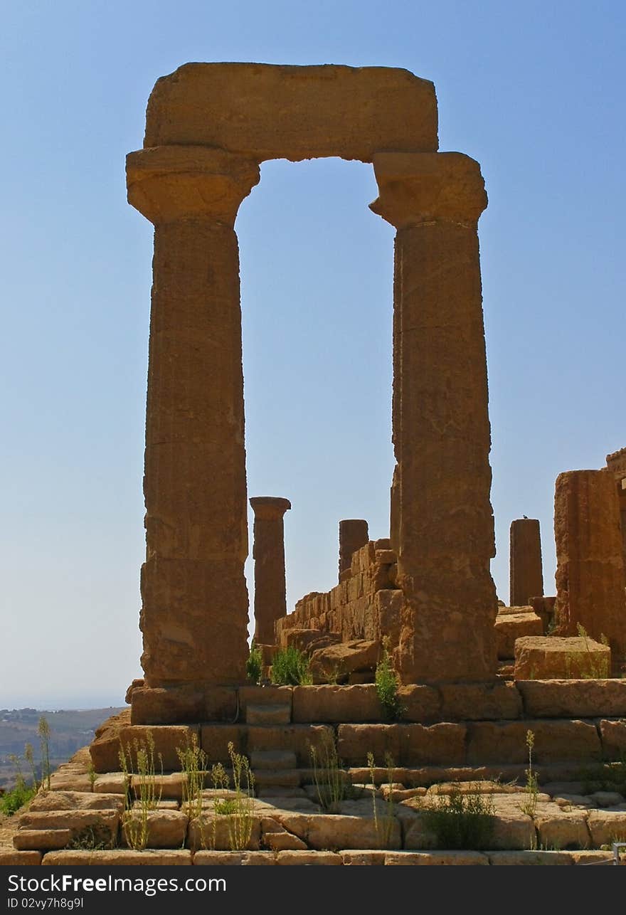 Detail of ancient Greek temple of Juno in Valle dei templi near Agrigento, in Sicily, Italy, Europe;. Detail of ancient Greek temple of Juno in Valle dei templi near Agrigento, in Sicily, Italy, Europe;