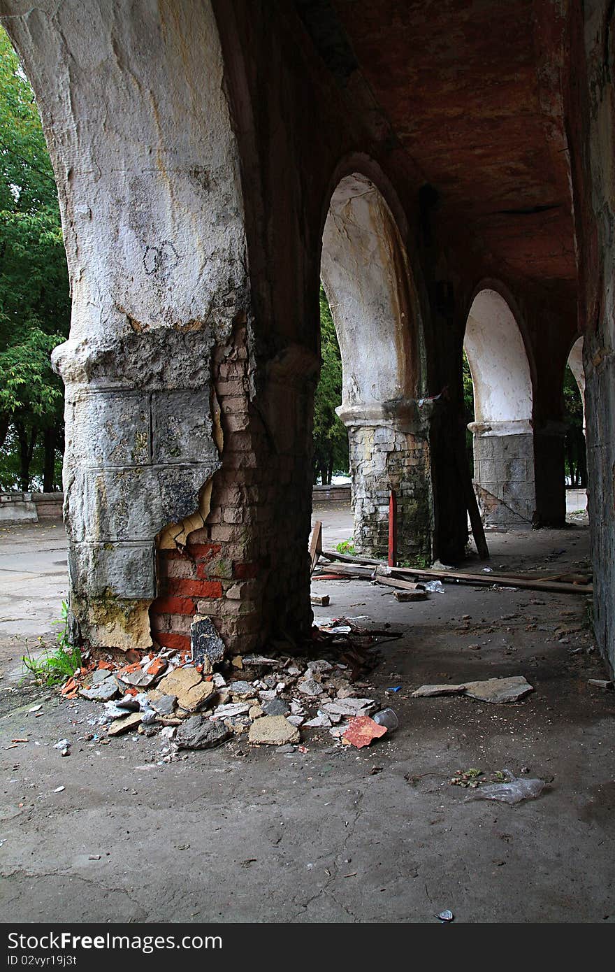 Heap dirt near destroyed pillars