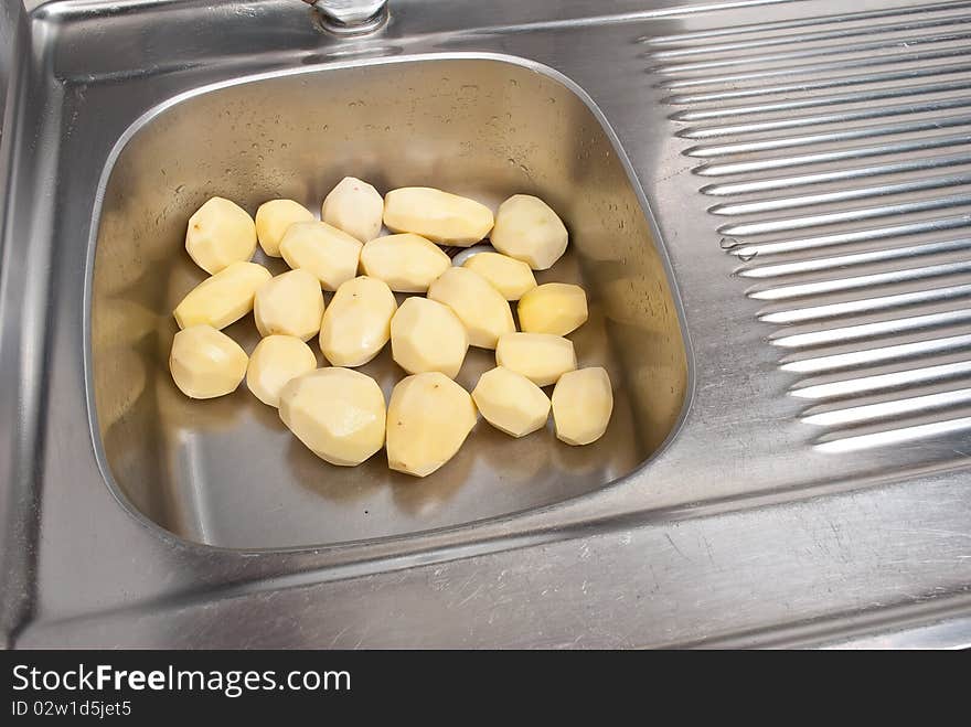 Refined potatoes on a kitchen