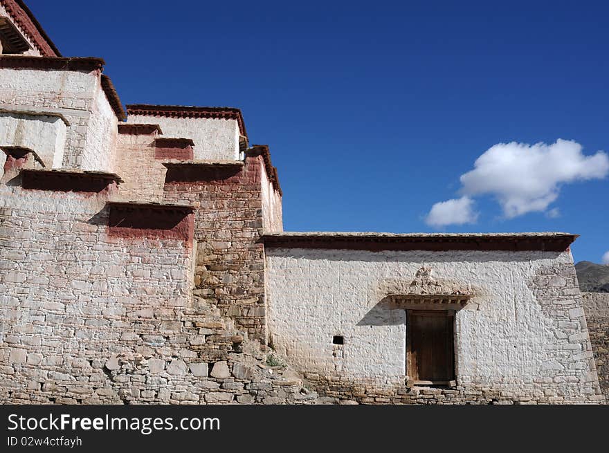 Scenery of typical tibetan buildings with blue skies as backgrounds in Tibet.Details.