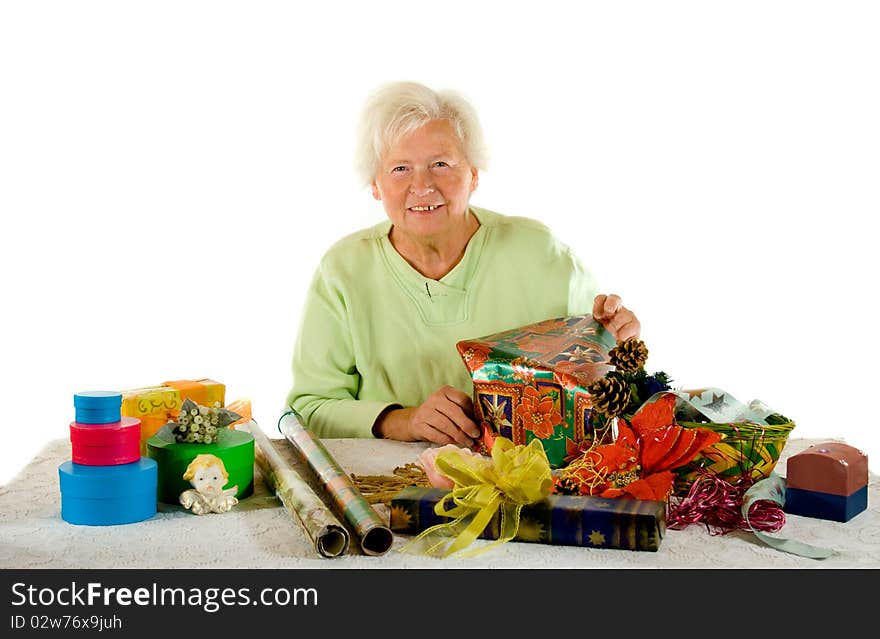 Old Lady is making  preparation's for christmas